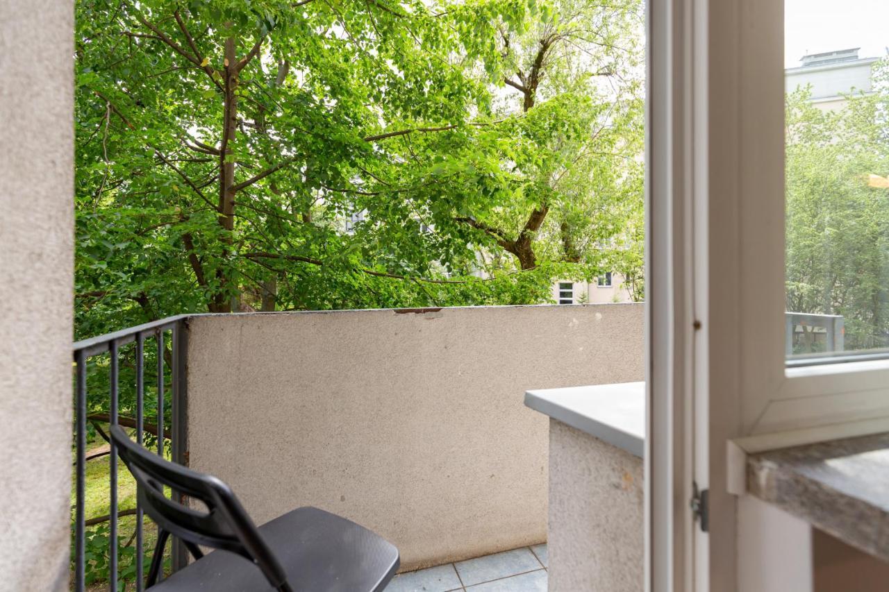 Central Apartment Solec Wilanowska By Noclegi Renters Warsaw Exterior photo